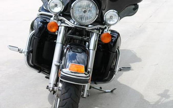 2013 Harley-Davidson® FLHTCU - Electra Glide® Ultra Classic®