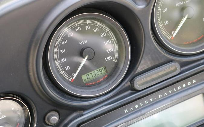 2013 Harley-Davidson® FLHTCU - Electra Glide® Ultra Classic®