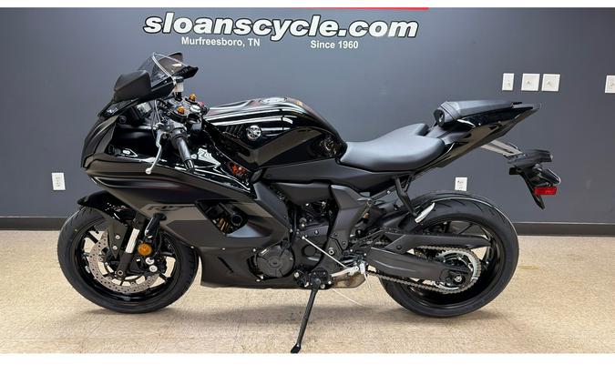 2025 Yamaha YZF R7