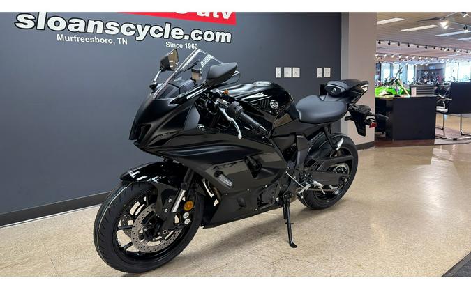 2025 Yamaha YZF R7