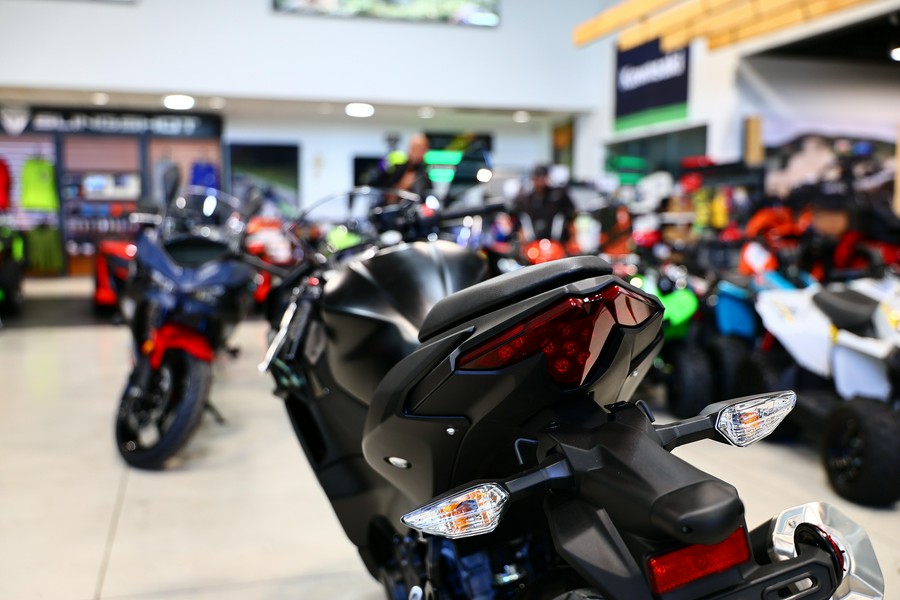 2026 Kawasaki Ninja 500 Metallic Flat Spark BlackMetallic Spark Black