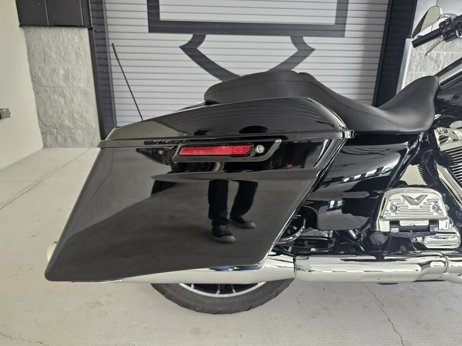 2022 Harley-Davidson® Road Glide® Special