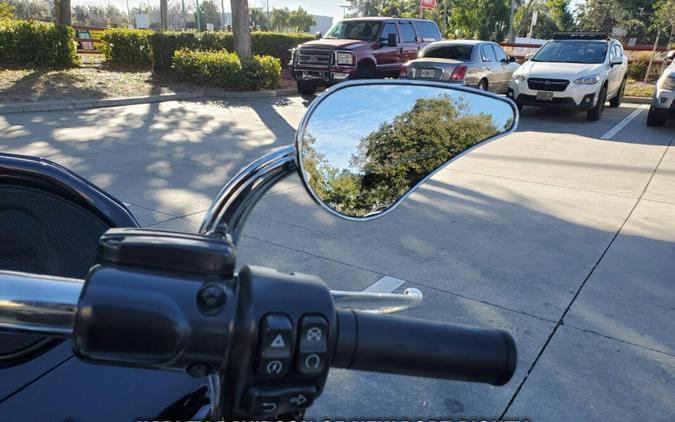 2022 Harley-Davidson® Road Glide® Special