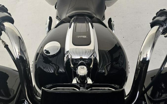 2022 Harley-Davidson® Road Glide® Special