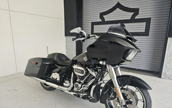 2022 Harley-Davidson® Road Glide® Special