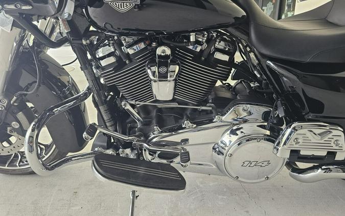 2022 Harley-Davidson® Road Glide® Special