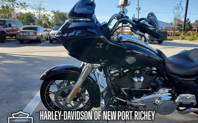2022 Harley-Davidson® Road Glide® Special