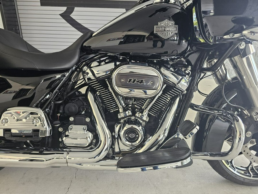 2022 Harley-Davidson® Road Glide® Special