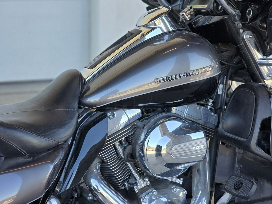 2014 Harley-Davidson® FLHTK - Electra Glide® Ultra Limited