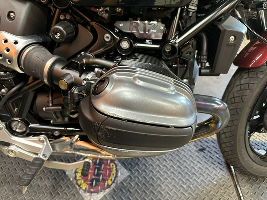 2024 BMW R 12 Aventurin Red Metallic