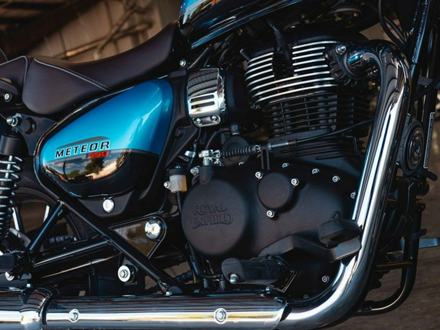 2024 Royal Enfield Meteor 350 Supernova Blue