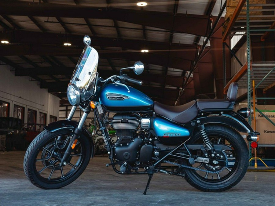 2024 Royal Enfield Meteor 350 Supernova Blue
