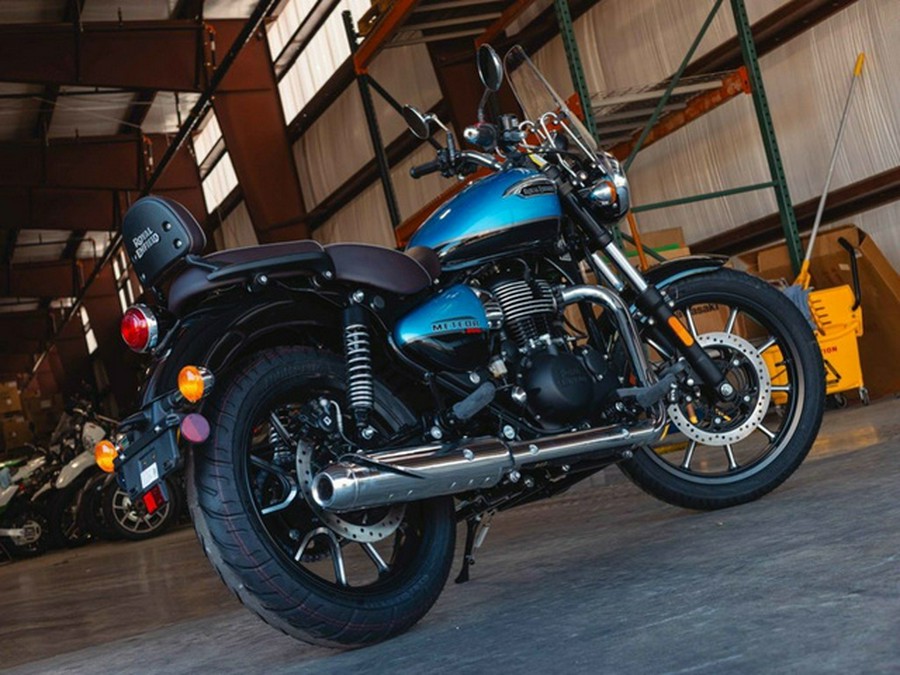2024 Royal Enfield Meteor 350 Supernova Blue