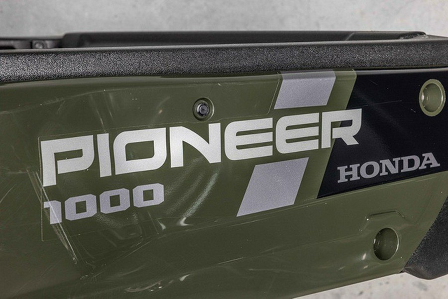 2025 Honda Pioneer 1000-6 Deluxe Crew