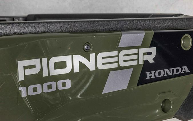 2025 Honda Pioneer 1000-6 Deluxe Crew