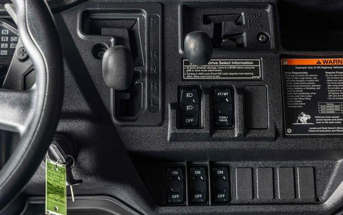 2025 Honda Pioneer 1000-6 Deluxe Crew