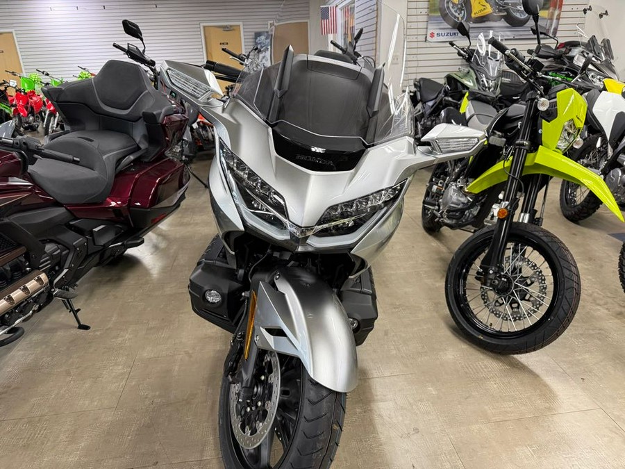 2025 Honda Gold Wing® Tour Base
