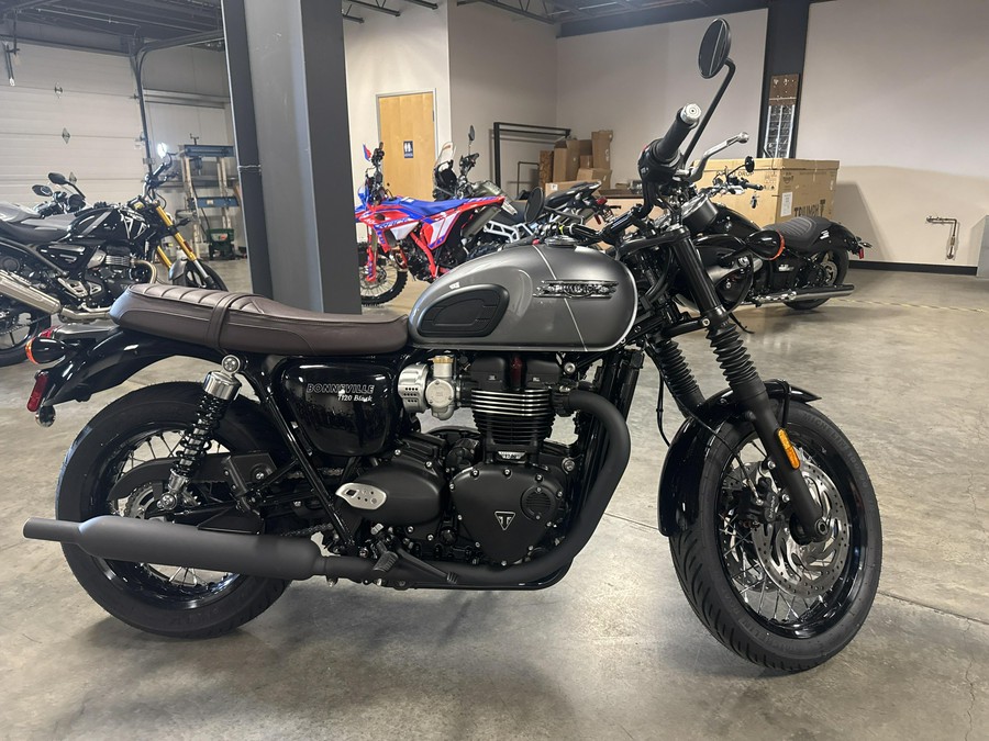 2025 Triumph BONNEVILLE T120 BLACK