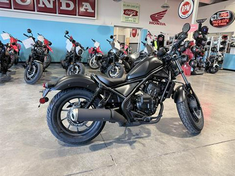 2026 Honda Rebel 300 E-Clutch