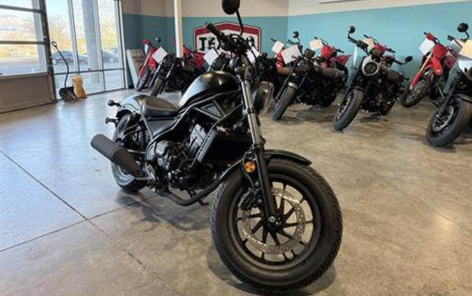 2026 Honda Rebel 300 E-Clutch