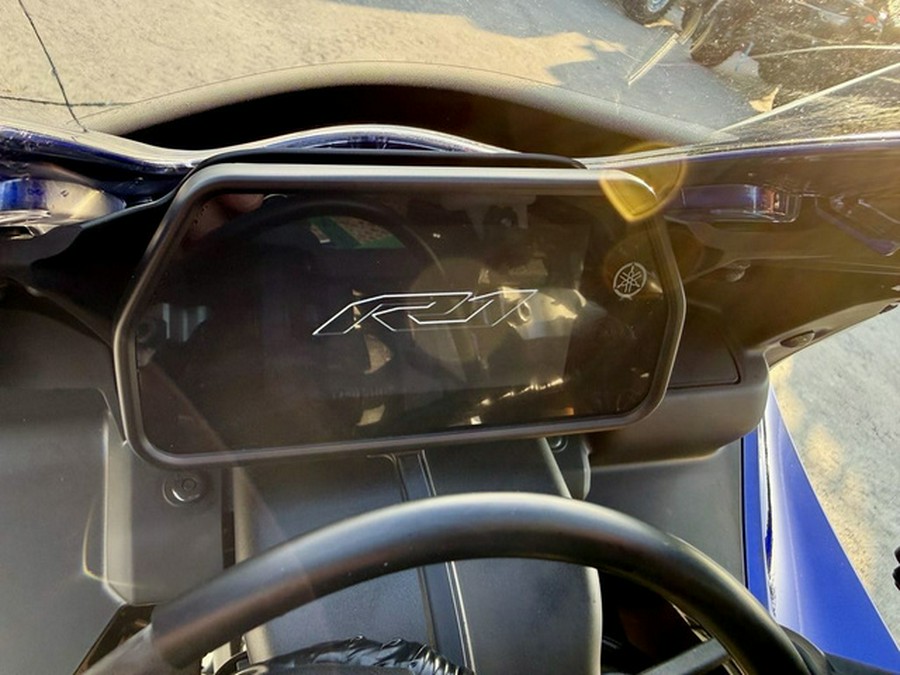 2026 Yamaha YZF R1