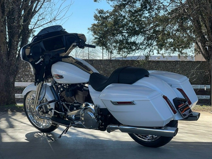 2024 Harley-Davidson® FLHX - Street Glide®