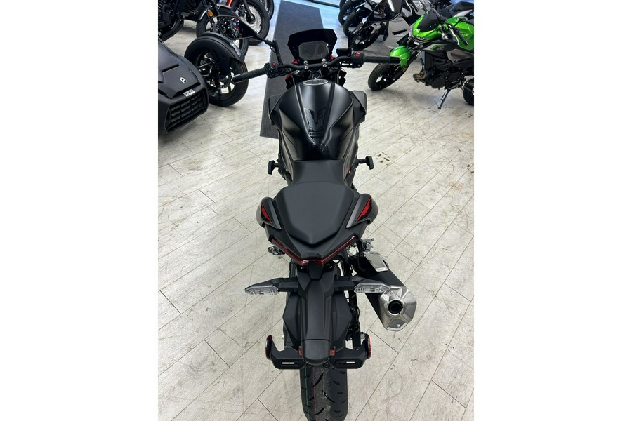 2024 Kawasaki Z500 SE ABS