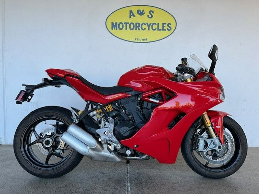 Used 2018 Ducati SUPERSPORT S