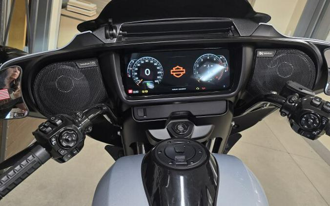 FLHX 2024 Street Glide®