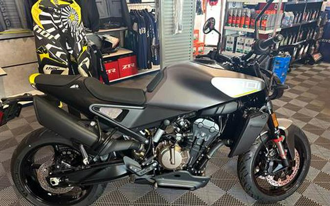 2025 Husqvarna Vitpilen 801