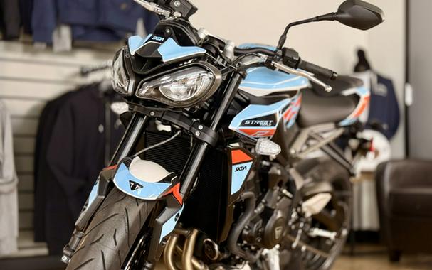 2025 Triumph Street Triple 765 R