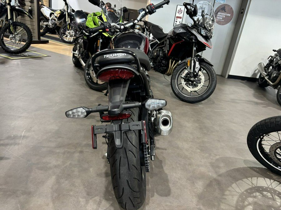 2024 Triumph Speed 400 Carnival Red / Phantom Black