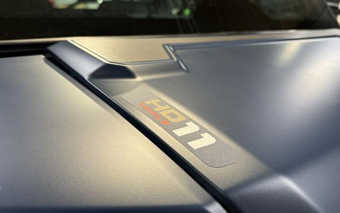 2026 Can-Am Defender MAX XT CAB HD11