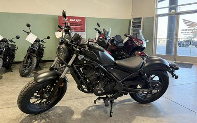 2026 Honda Rebel 300 E-Clutch