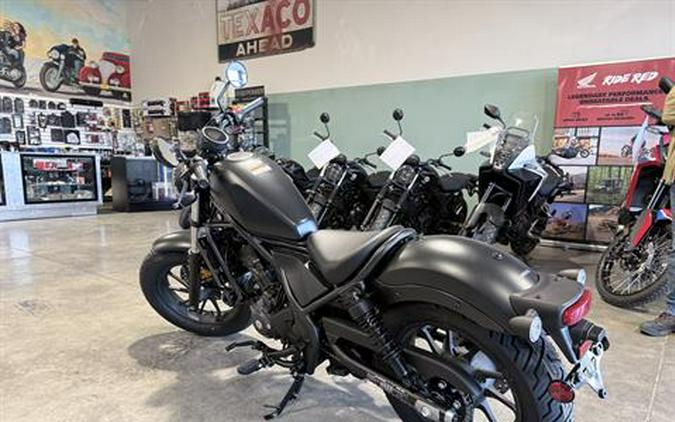 2026 Honda Rebel 300 E-Clutch