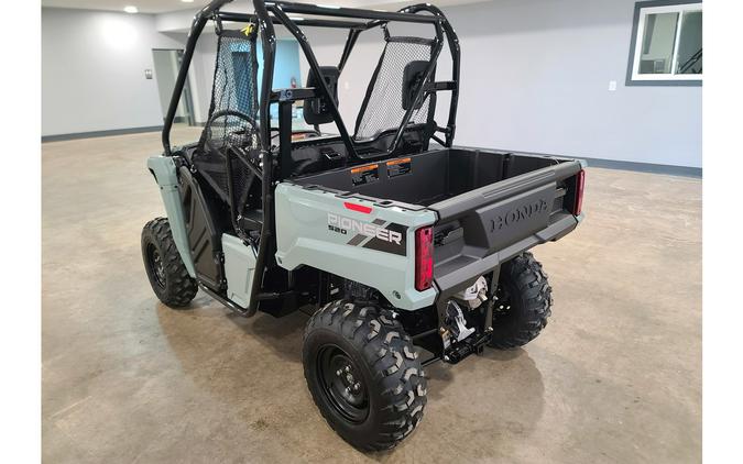 2026 Honda Pioneer 520