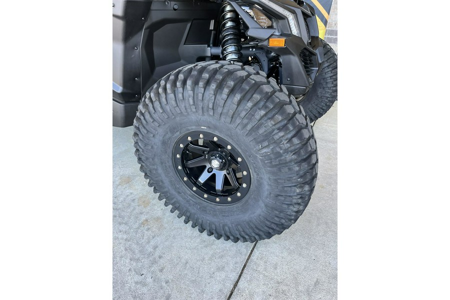 2023 Can-Am Maverick X3 X ds TURBO RR 64