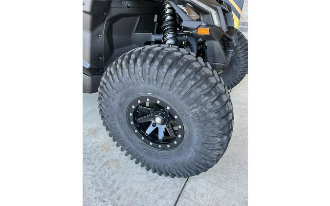 2023 Can-Am Maverick X3 X ds TURBO RR 64