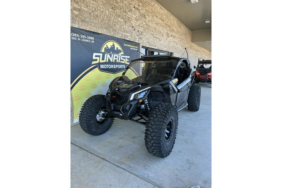 2023 Can-Am Maverick X3 X ds TURBO RR 64