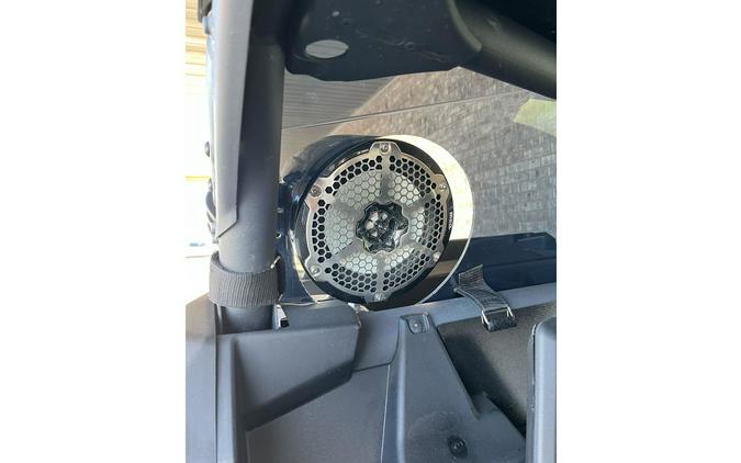 2023 Can-Am Maverick X3 X ds TURBO RR 64