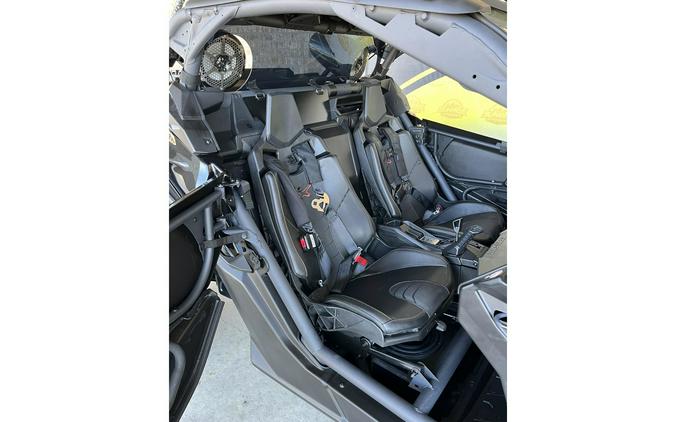 2023 Can-Am Maverick X3 X ds TURBO RR 64