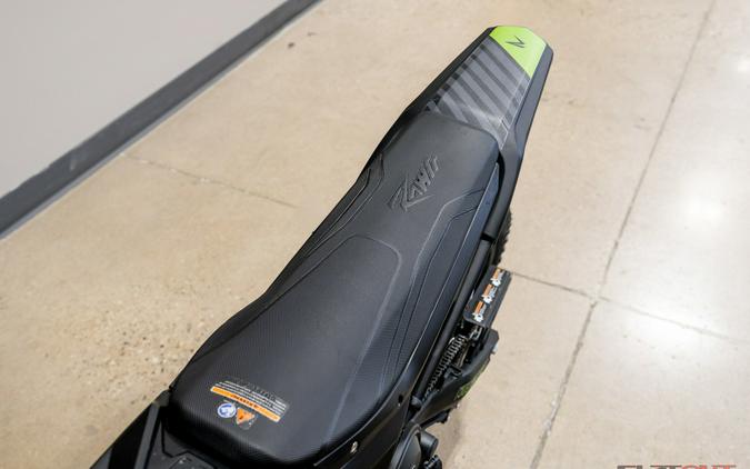 2026 MANTIS MINI R17 - RAWRR