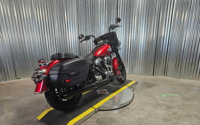 2026 Harley-Davidson Heritage Classic Brilliant Red Black Laced Wheels