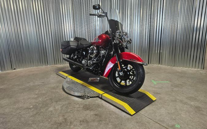 2026 Harley-Davidson Heritage Classic Brilliant Red Black Laced Wheels