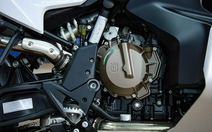 2027 NORDEN 901 EXPEDITION - Husqvarna Motorcycles