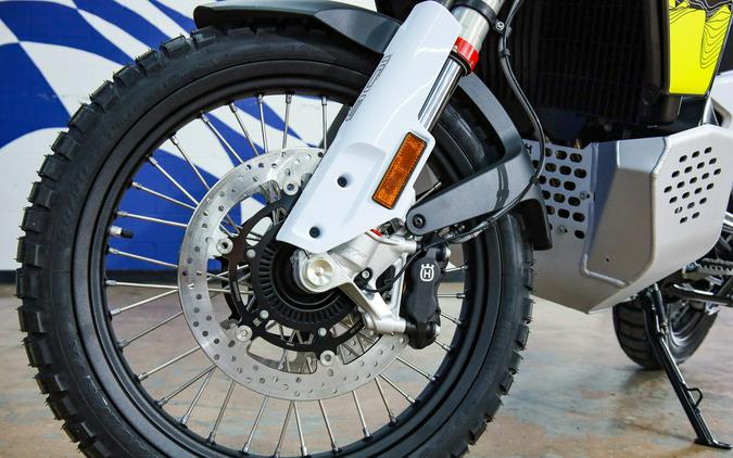 2027 NORDEN 901 EXPEDITION - Husqvarna Motorcycles