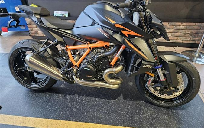 2024 KTM 1390 Super Duke R EVO