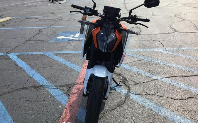 2024 KTM 250 Duke