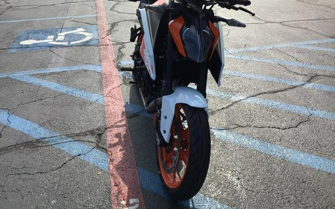 2024 KTM 250 Duke