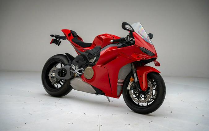 2026 Ducati Panigale V4
